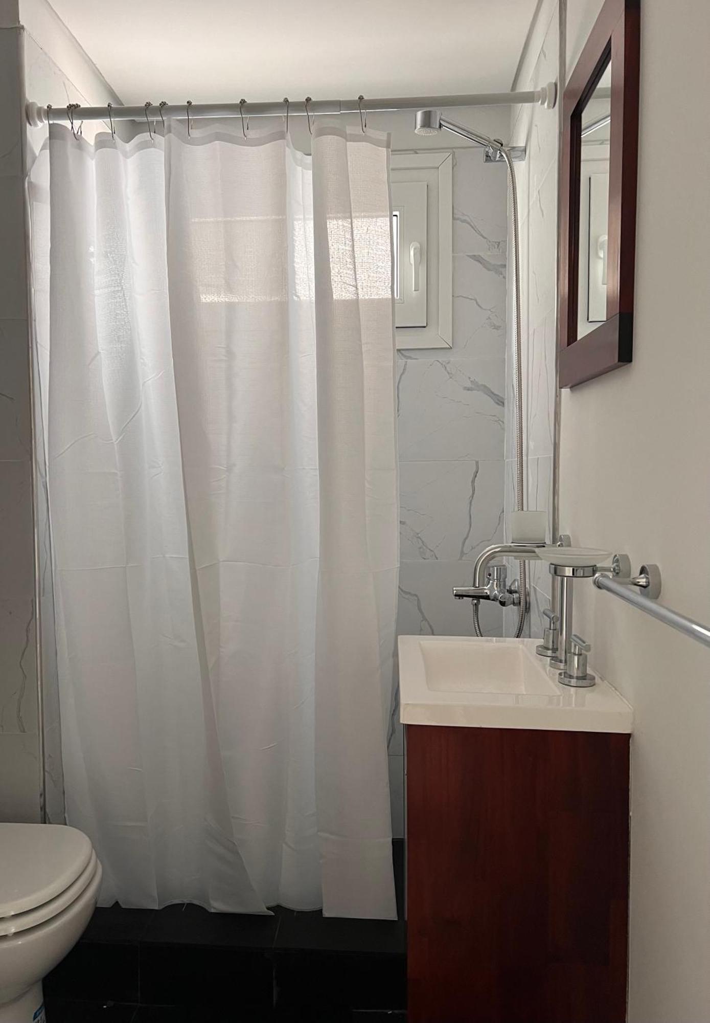 Depto Con Vista Al Rio Parana. Apartamento
